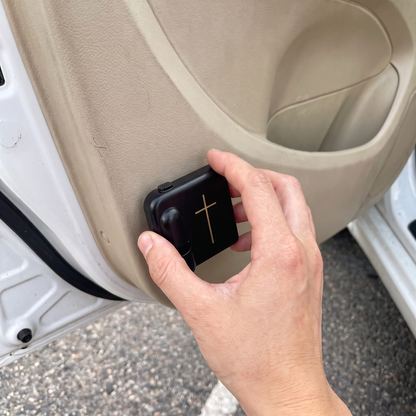 Pressing the HaloDoor light inside the car door